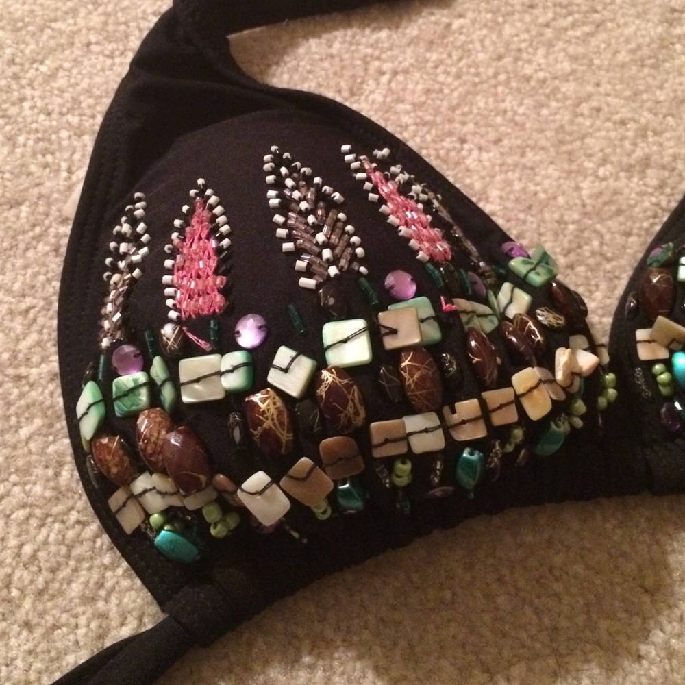 Beaded bikini - Picture 5 of 6